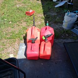Gas cans 4 for 30