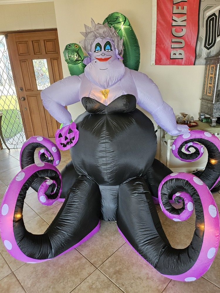 Disney Ursula with Eels - 7 ft. wide - LED Animated Inflatable