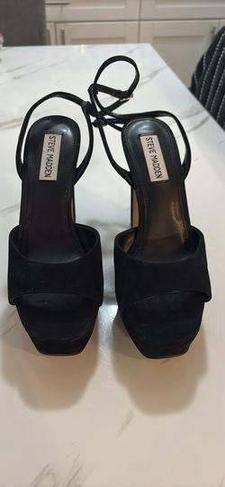 Women’s shoe