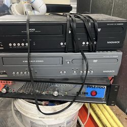Amplifier /vhs with dvd player