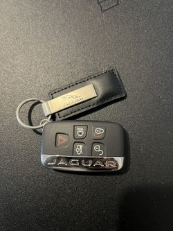 Jaguar Car Key 