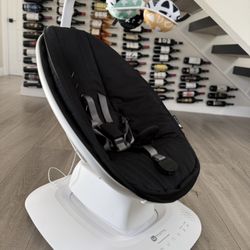 4moms MamaRoo Multi-Motion Baby Swing