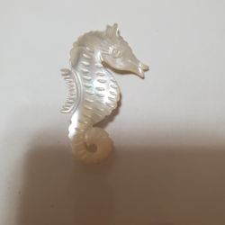 Vintage Mother Of Pearl Seahorse Pin 
