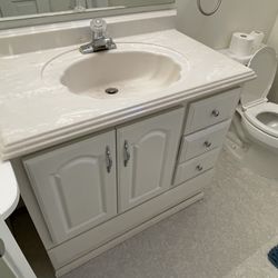 Free Bathroom Sink Vanity