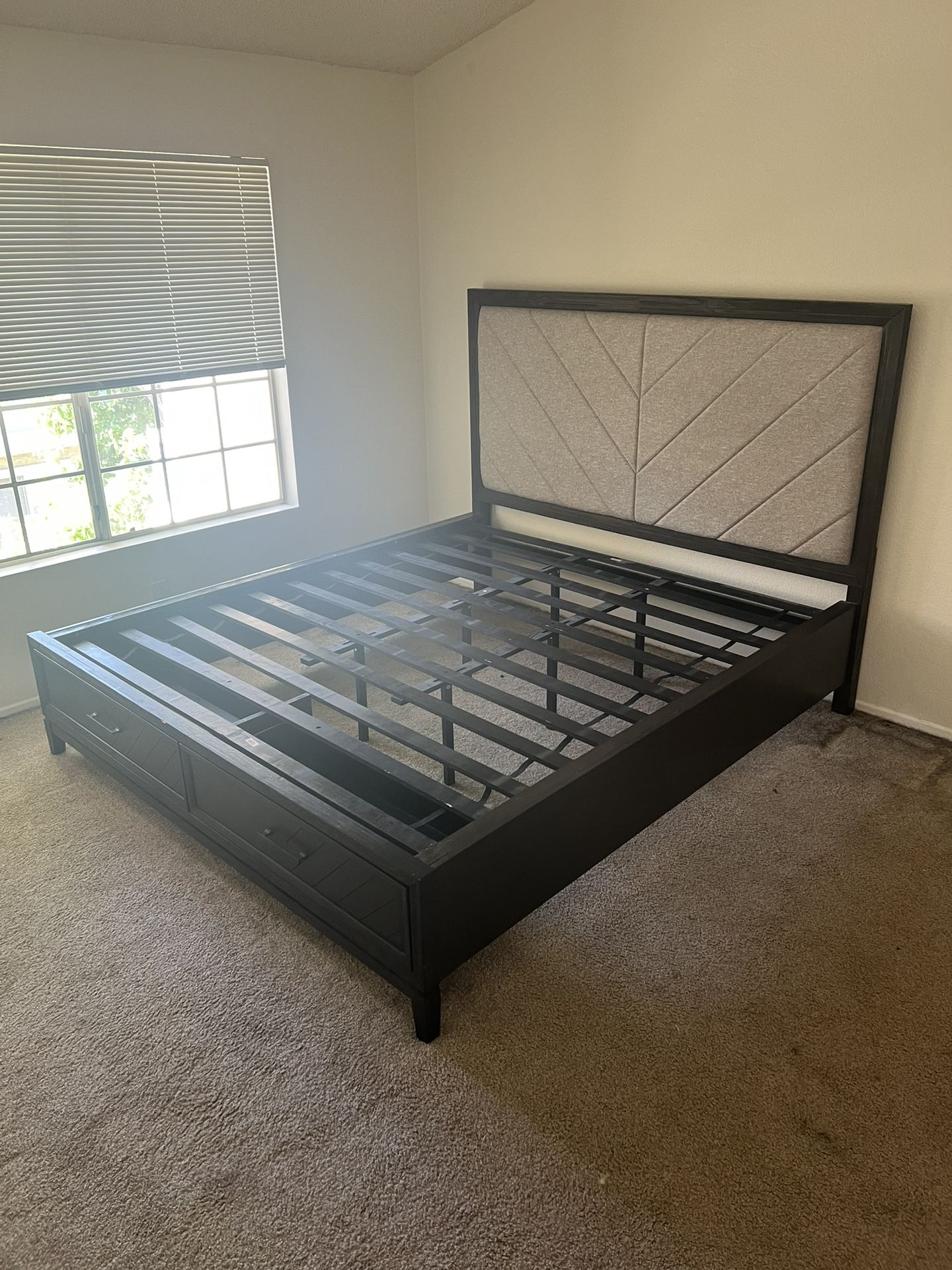 Bed Frame (California King)