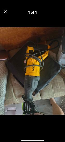 DeWalt corded reciprocal saw