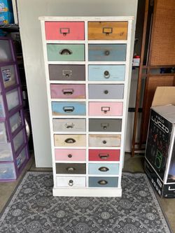 Tall cabinet