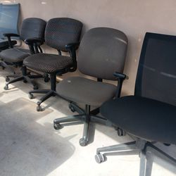 Various Rolling Office Desk Chairs $10 Each 