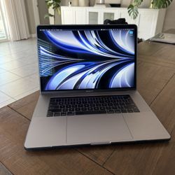2018 MacBook Pro 32GB RAM 1TB SSD 