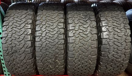 LT 35 12.50 17 BFGoodrich 1725