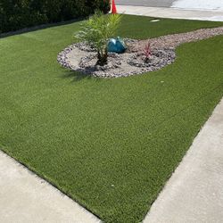 Grama Artificial///pavers///rook///more