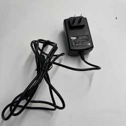 Innov 12V 2.5A Switching Power Supply AC Adapter IVP1(contact info removed) DC Barrel