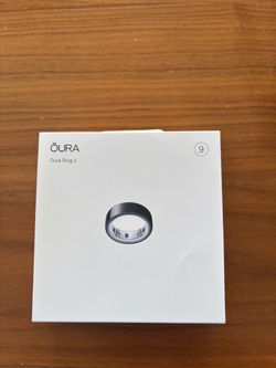 Oura ring 4 size 9 black