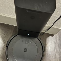 iRobot Roomba 