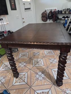 Kitchen table