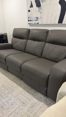 Reclining sofa gray from city furniture