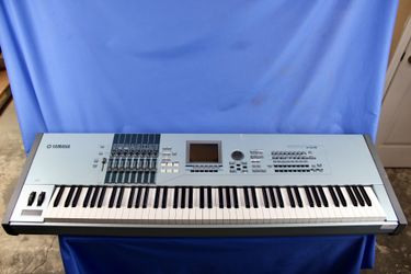 Yamaha Motif XS8 88 Keys Keyboard Synthesizer Music Workstation 11056849