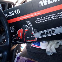 Cs3510  Echo Gas Powered Chain Saw