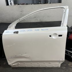 2024-2025-2026 HONDA PROLOGUE LEFT FRONT DOOR OEM USED #9091
