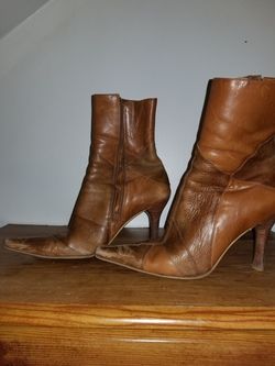 Women's boots
