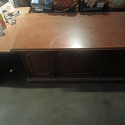L Shap Desk 200 Or Best Offer