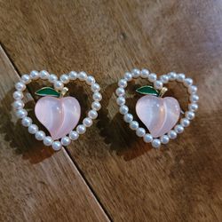 Lot Of 2 Metal Heart With Peach Shoe Charms 