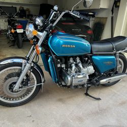 1975 Honda Gl1000