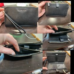 Michael Kors Wristlet/wallet