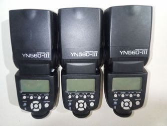 3 Yongnuo Digital YN560-III Speedlite Flashes $45