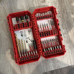 SHOCKWAVE Impact Duty Alloy Steel Screw Driver Drill Bit Set (50-Piece) Milwaukee 