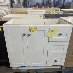 Brand New 36” Vanity No Top Real Wood 