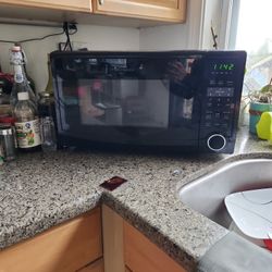Frigidaire Microwave
