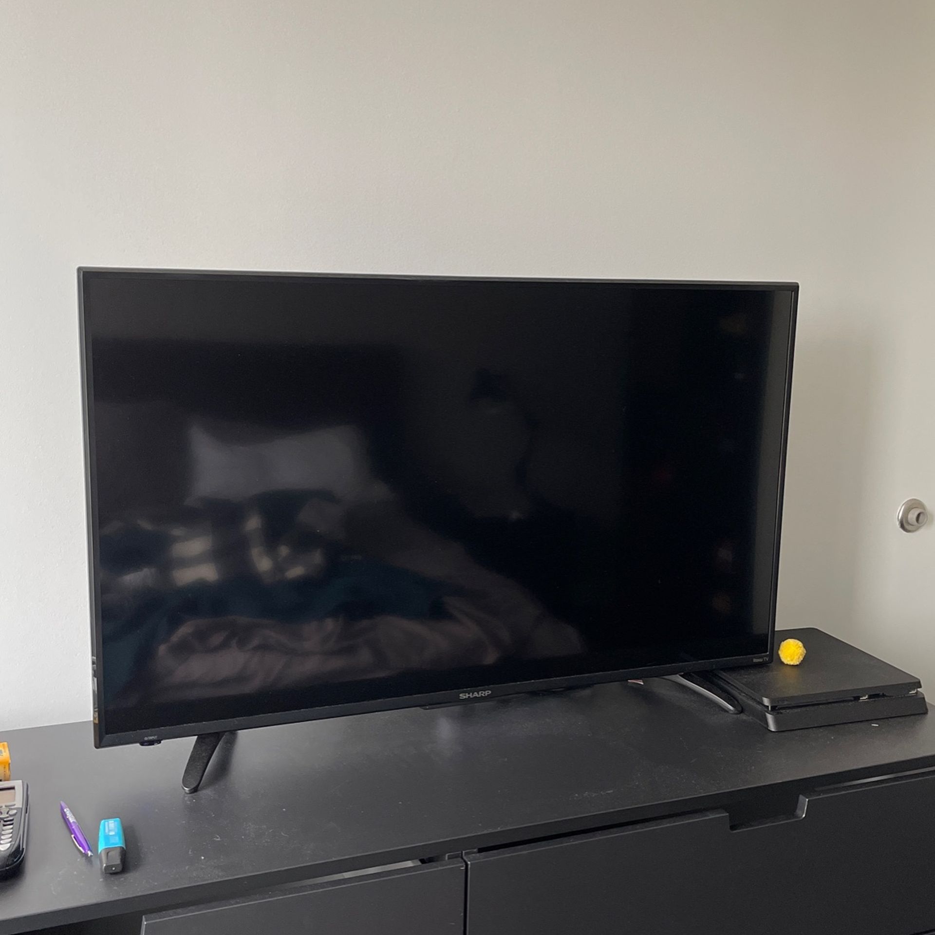 Sharp-Roku 50 Inch Smart Tv