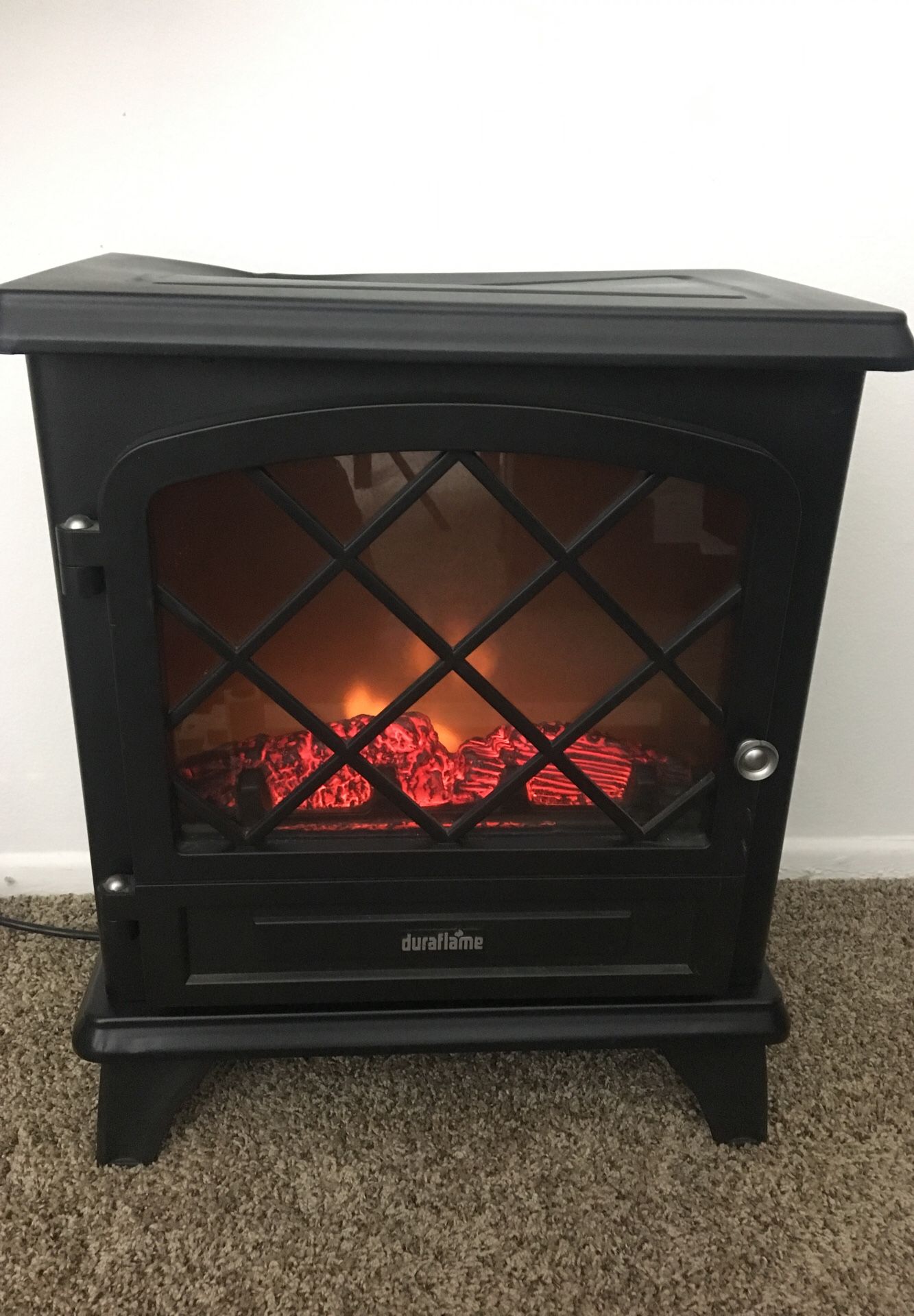 Duraflame Electric Fireplace DFS-550-6 for Sale in Fullerton, CA - OfferUp