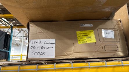 EV SILVERADO OEM BED COVER