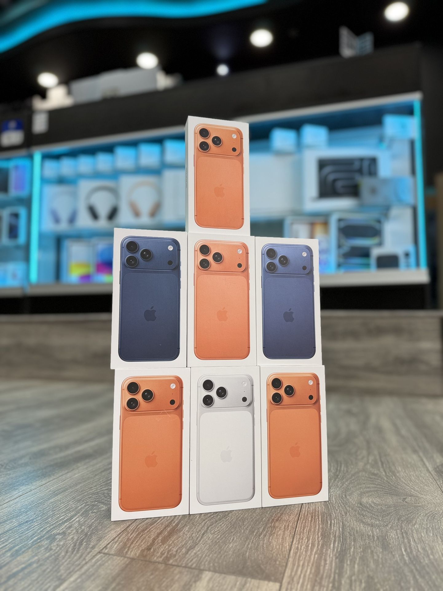 iPhone 17 Pro & 17 Pro Max Available (Unlocked) ( Payment Plans Available / Planes De Pagos Disponibles )