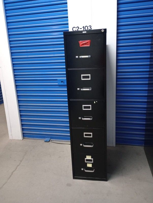 Staples Metal File Cabinet Letter Size With Key $100