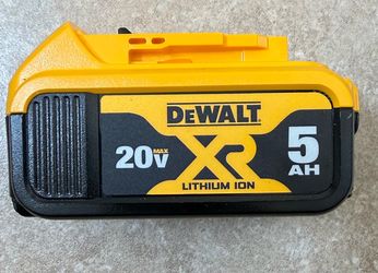 🔥 HARD TO FIND – LIMITED STOCK 🔥  Original DeWalt 20V MAX XR Lithium-Ion Battery (5.0Ah)