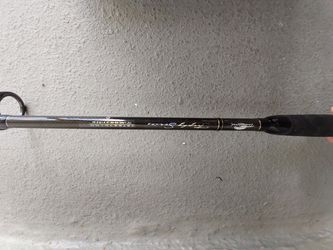 TSUNAMI SPINNING ROD - SALT WATER excellent Shape for Sale in