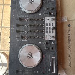 DJ Mixer Numark NS6