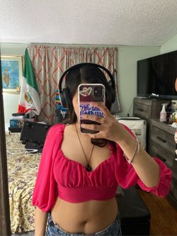 Pink Half-Sleeve Crop Top