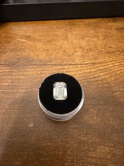 Loose diamonds