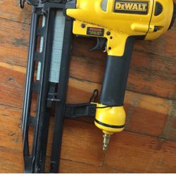 Dewalt 16 Finish Nailer