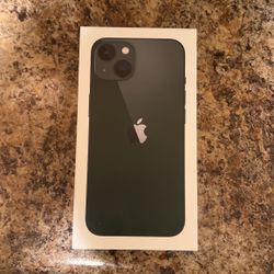iPhone 13 