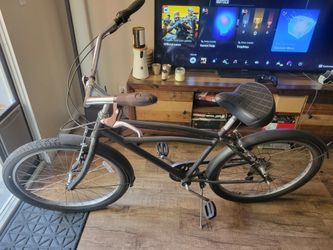 SCHWINN BEACH CRUISER