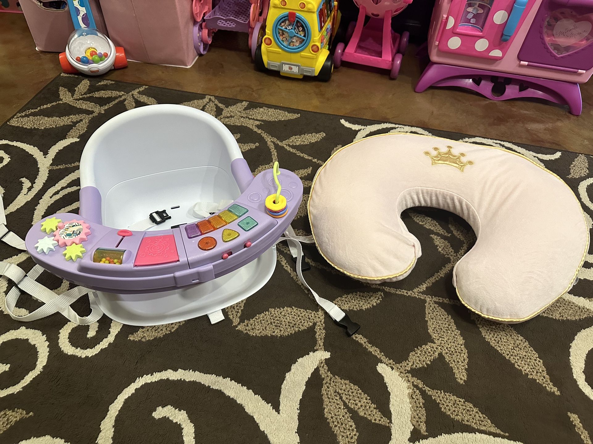 Booster Seat With Detachable Tray and Princess Boppy