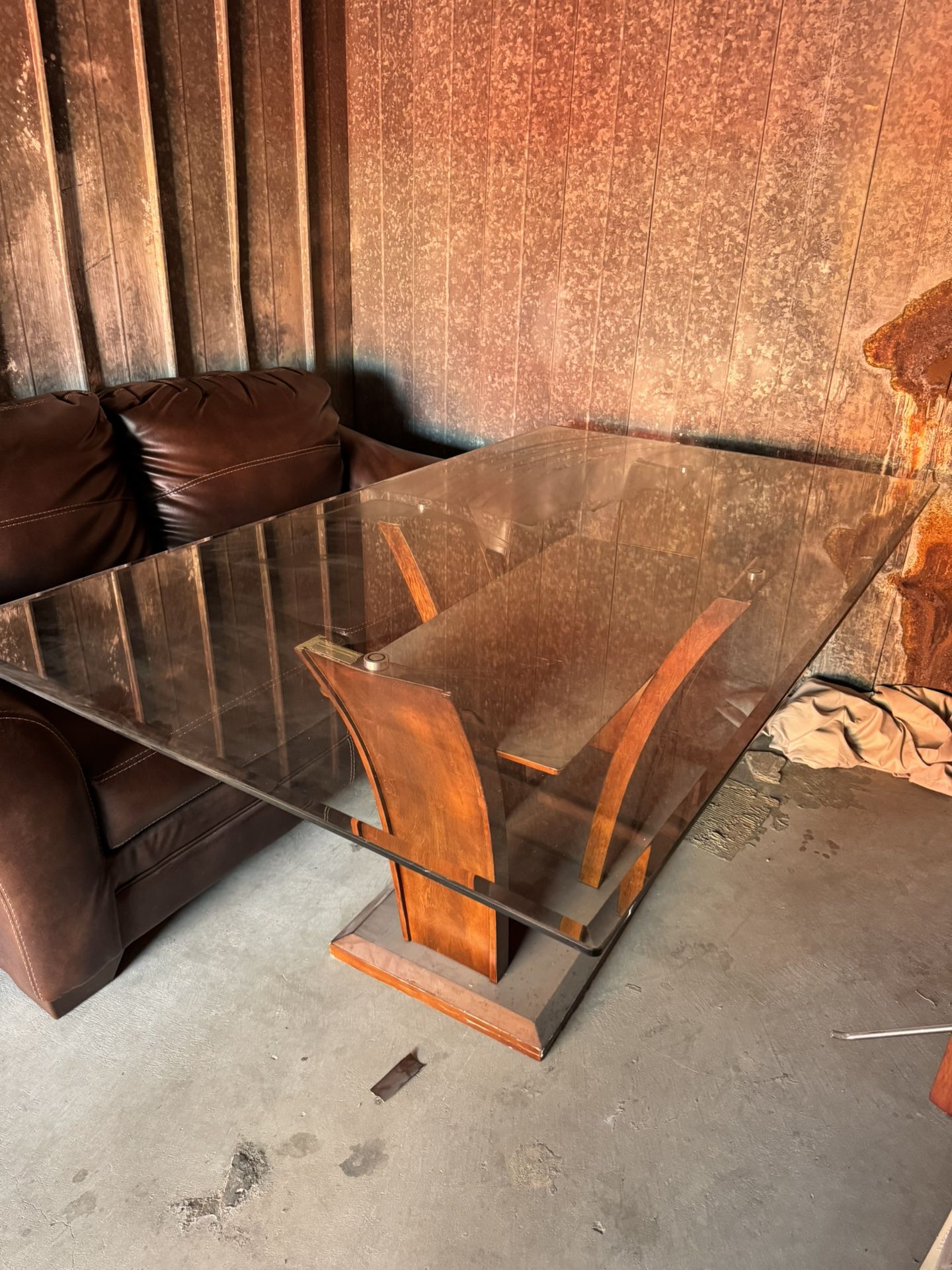 glass for dining room table