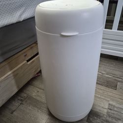 Munchkin Flex Diaper Pail 