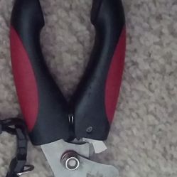 Pet nail clippers