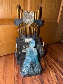 Disney big fig haunted mansion
